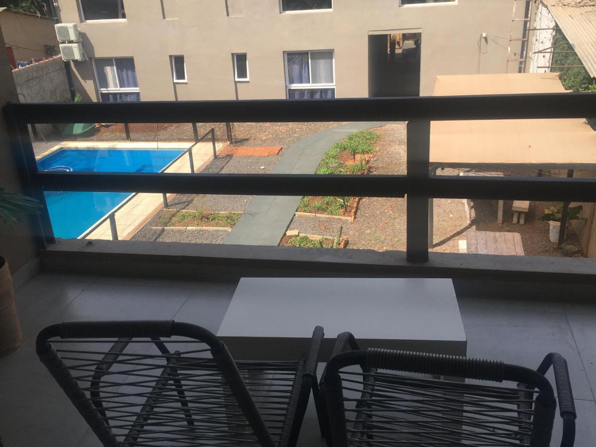 Los Lirios Apart & Suite Puerto Iguazú Kültér fotó