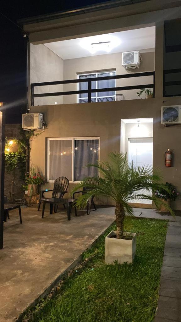 Los Lirios Apart & Suite Puerto Iguazú Kültér fotó